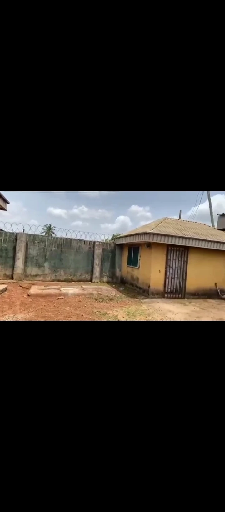 2 Bedroom Flat for Sale in Uwasota, Edo - Image 6