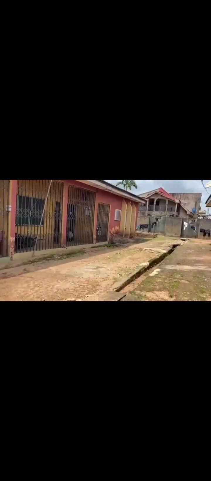 2 Bedroom Flat for Sale in Uwasota, Edo - Image 2