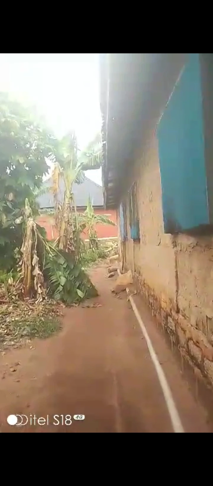 Uncompleted Building for Sale in Uwelu, Edo - Image 4