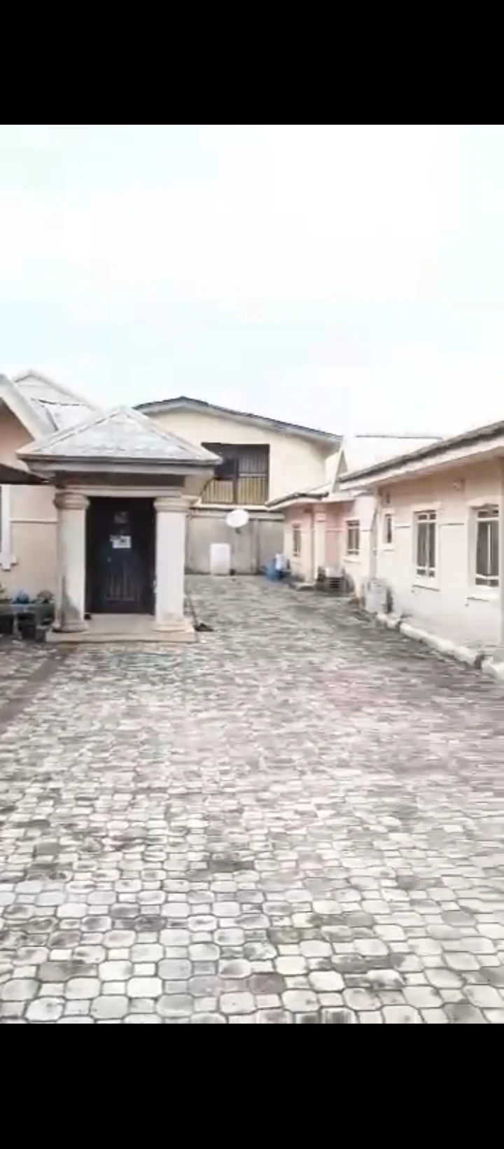 3 Bedroom Flat for Sale in 2nd ugbor gra, Edo - Image 6