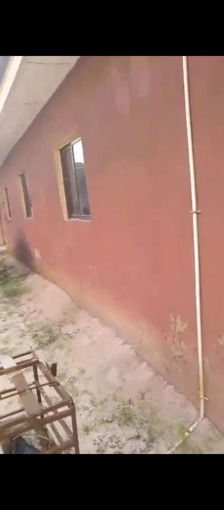 Hostel for Sale in Upper saponkba aifuwa, Edo - Image 1