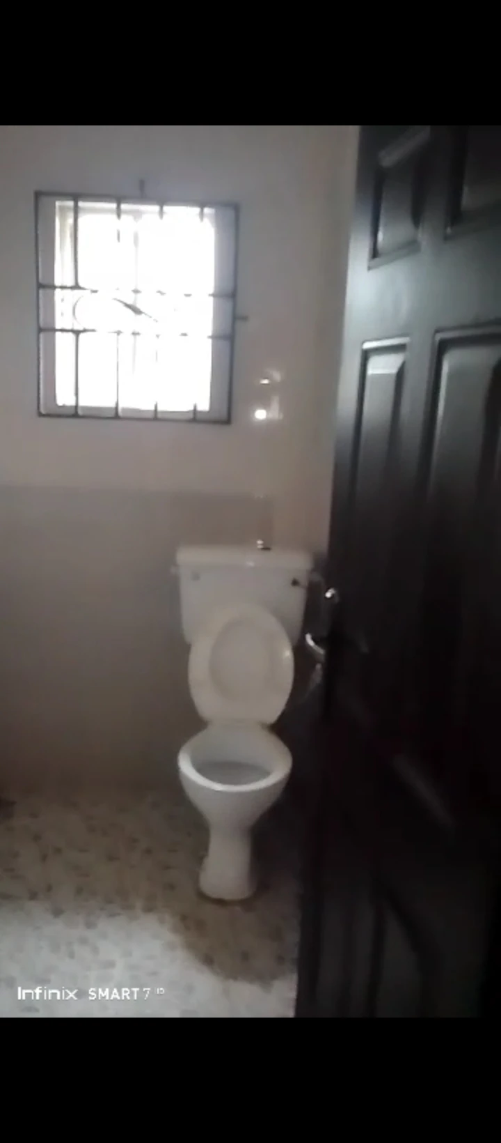 3 Bedroom Flat for Rent in Etete, Edo - Image 4