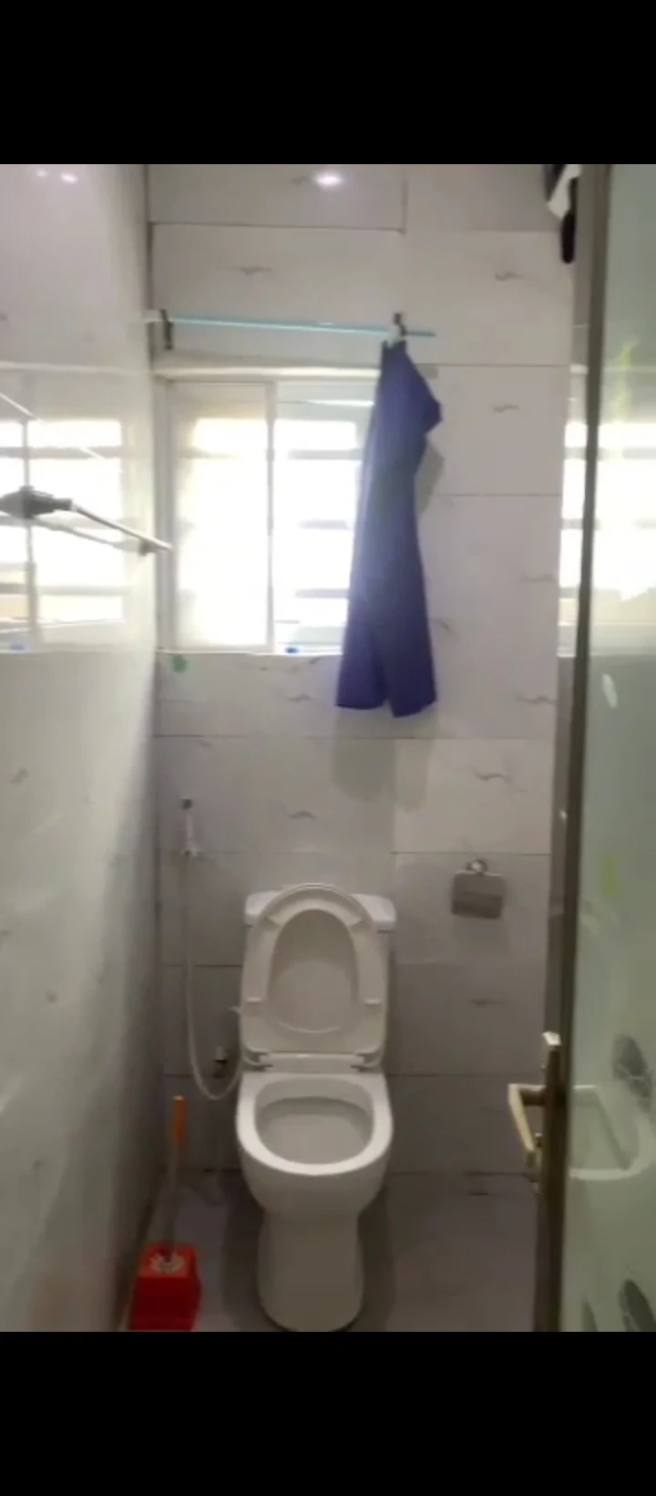 2 Bedroom Flat for Rent in Okhoromi airport road, Edo - Image 3