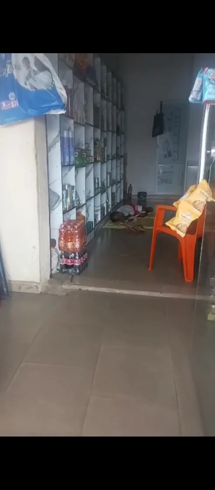 Store for Sale in Ogunwemnyi, Edo - Image 5