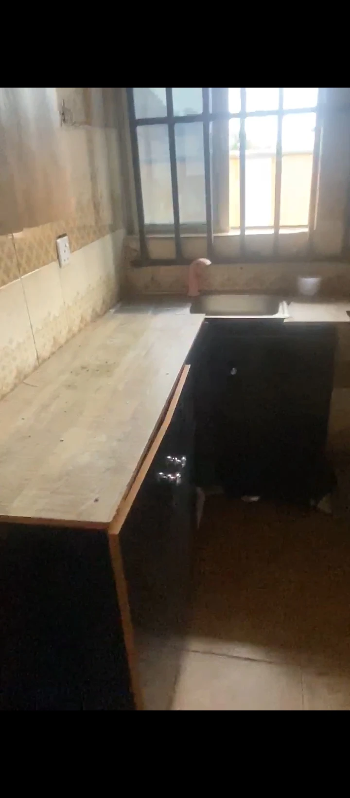 1 Bedroom Flat for Rent in Peanut sapele road, Edo - Image 2