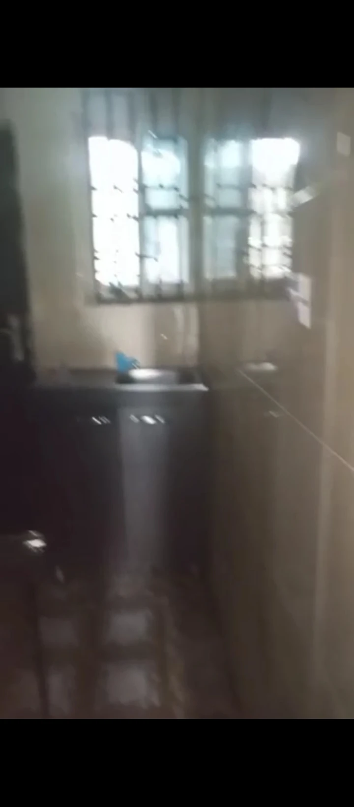 1 Bedroom Flat for Sale in Peanut, Edo - Image 6