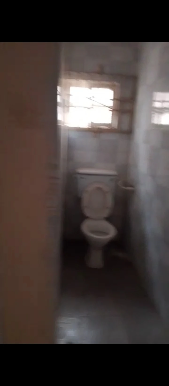 3 Bedroom Flat for Rent in Amagba, Edo - Image 2