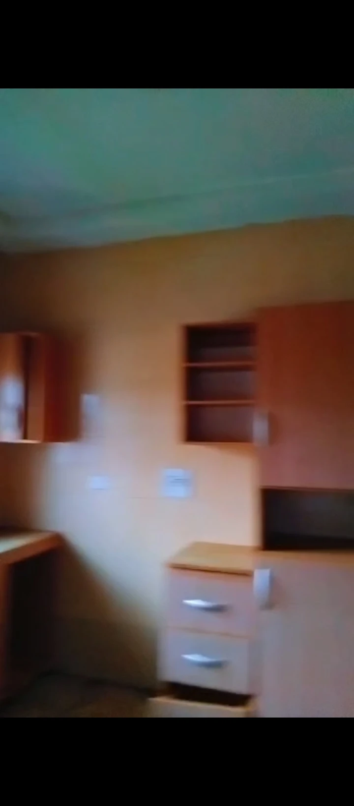 3 Bedroom Flat for Rent in Etete, Edo - Image 5