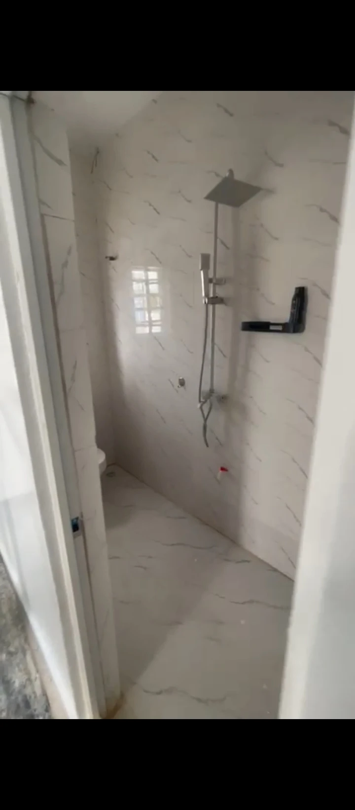 2 Bedroom Flat for Rent in Amagba, Edo - Image 1