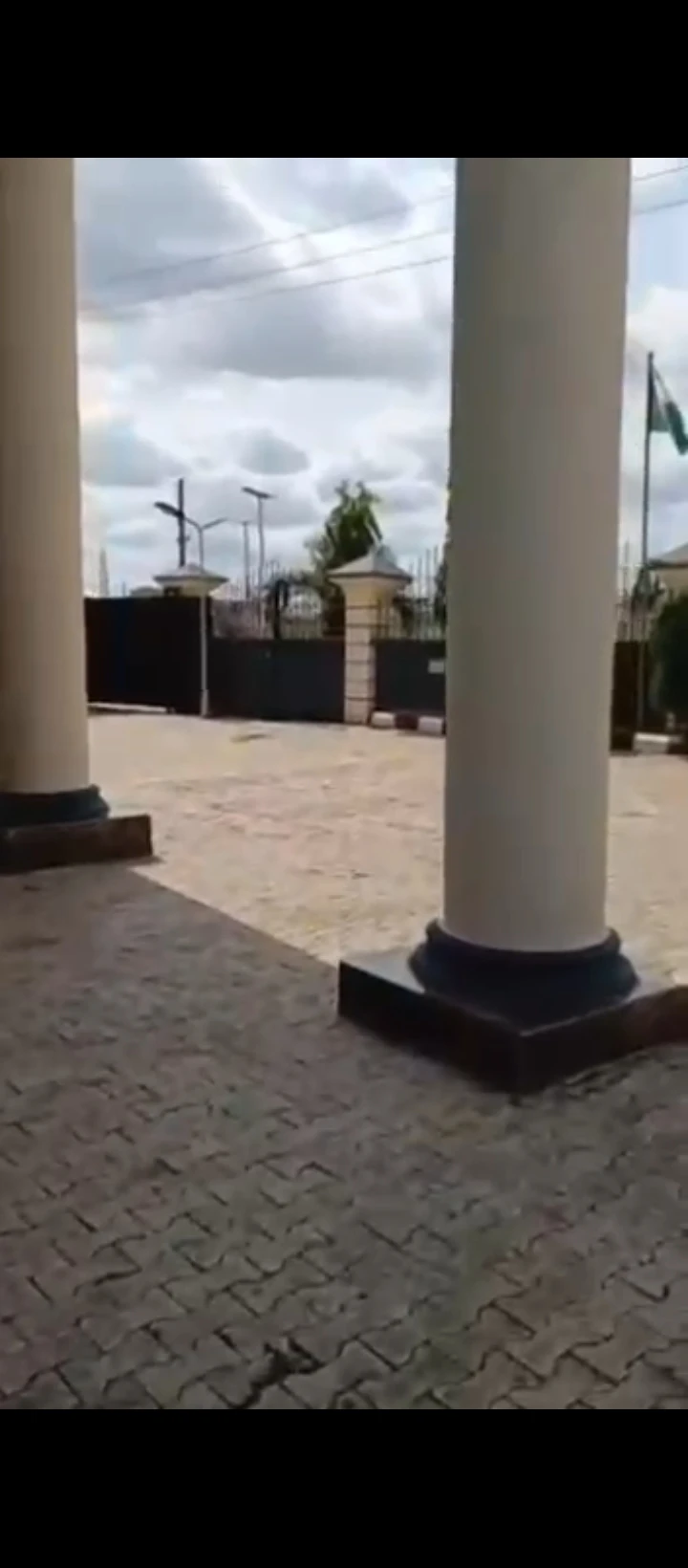 Hotel for Rent in Sapele road, Edo - Image 2