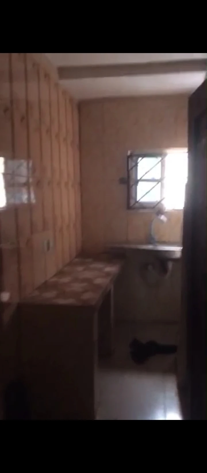 1 Bedroom Flat for Rent in Oluku, Edo - Image 2