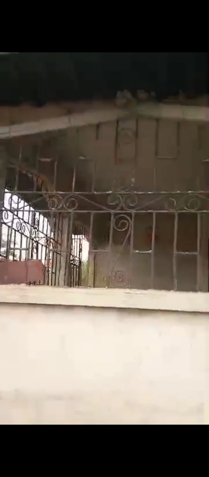 3 Bedroom Flat for Sale in Agbor park, Edo - Image 1