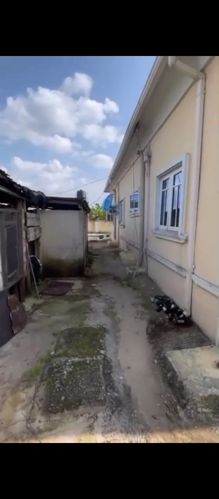 Bungalow for Sale in Benin Akure road, Edo - Image 2