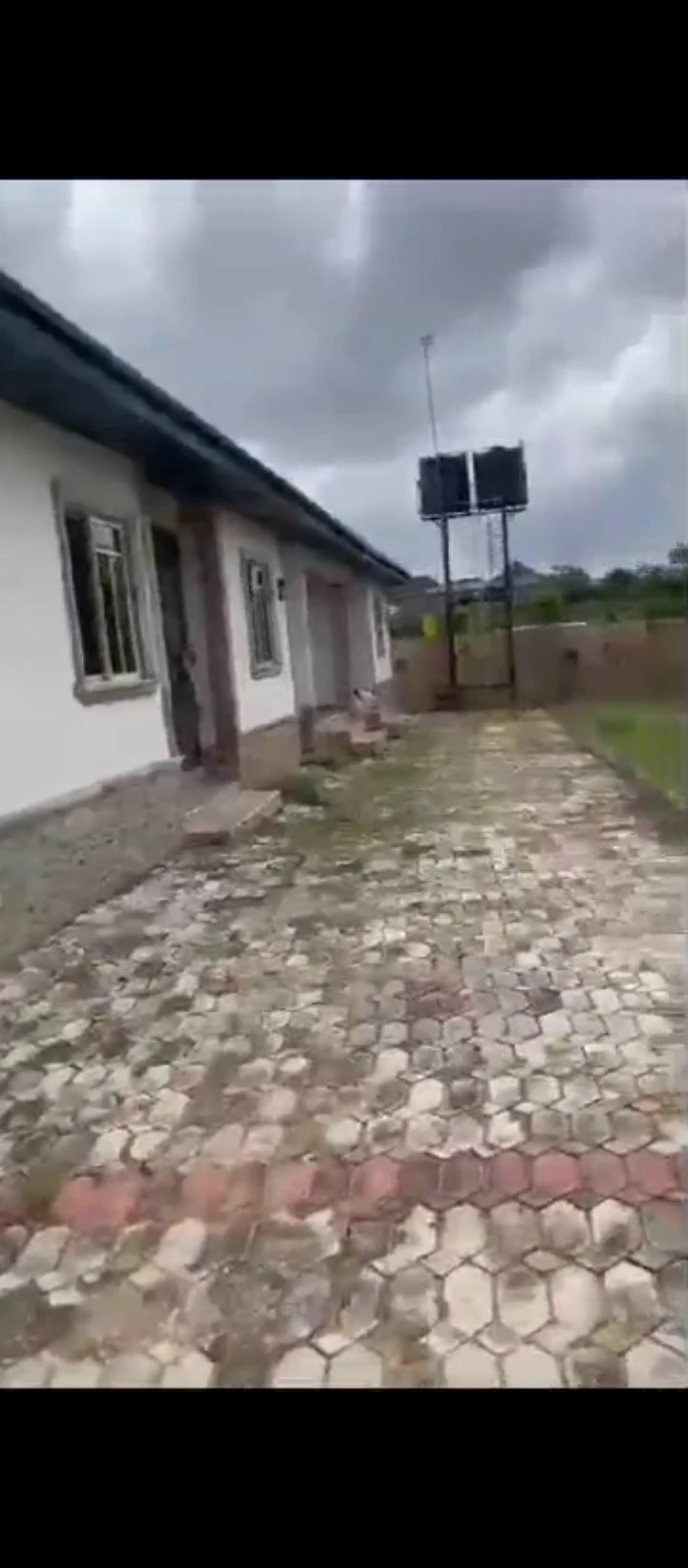 2 Bedroom Flat for Sale in Sapele road bypass, Edo - Image 1