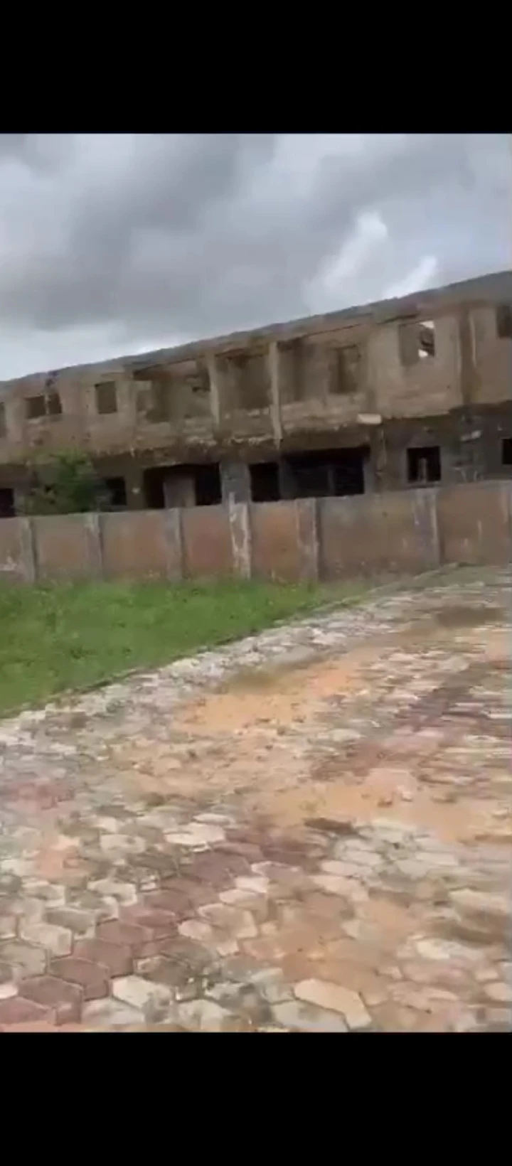 2 Bedroom Flat for Sale in Sapele road bypass, Edo - Image 6