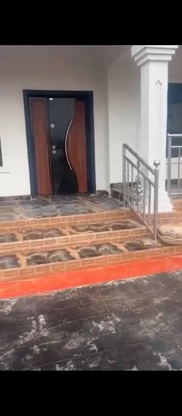 Bungalow for Sale in Sapele road, Edo - Image 2