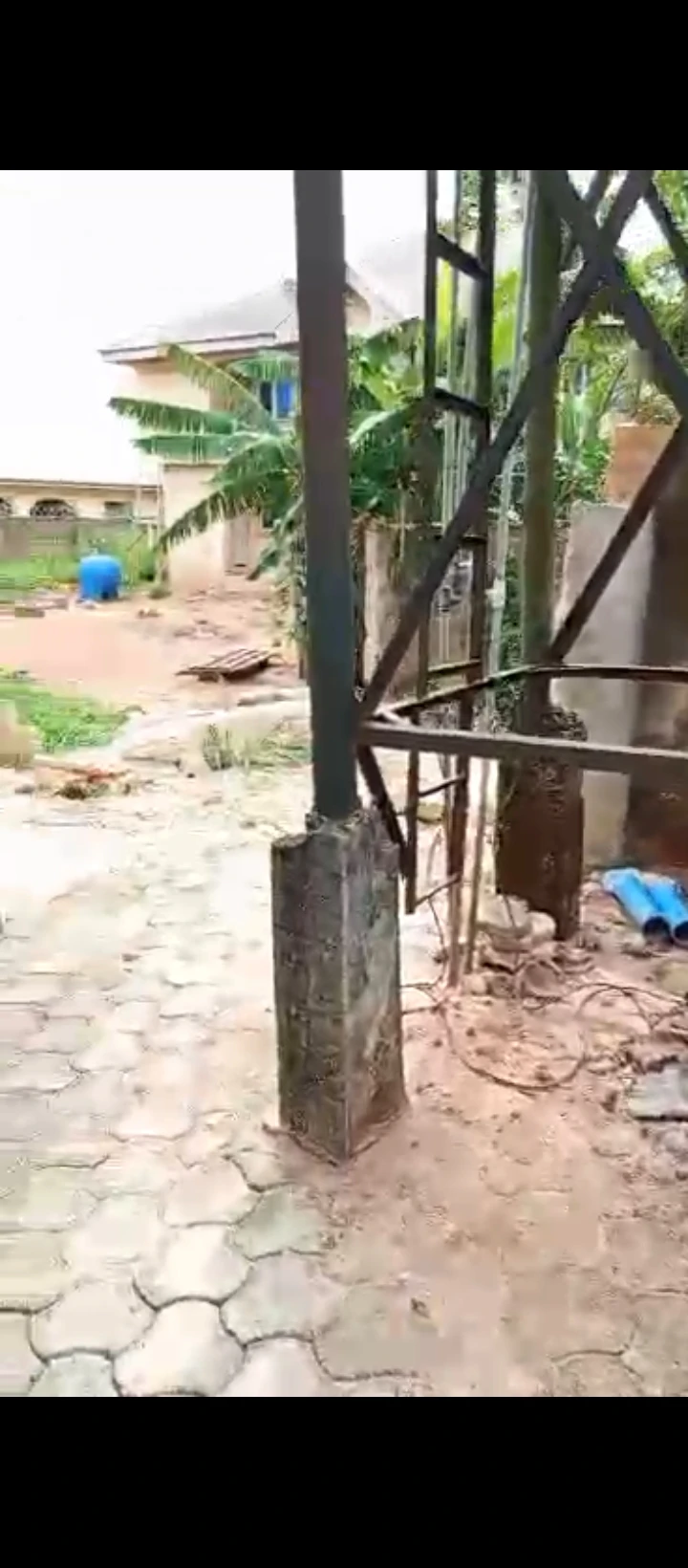 3 Bedroom Flat for Sale in Ogunwemnyi, Edo - Image 1