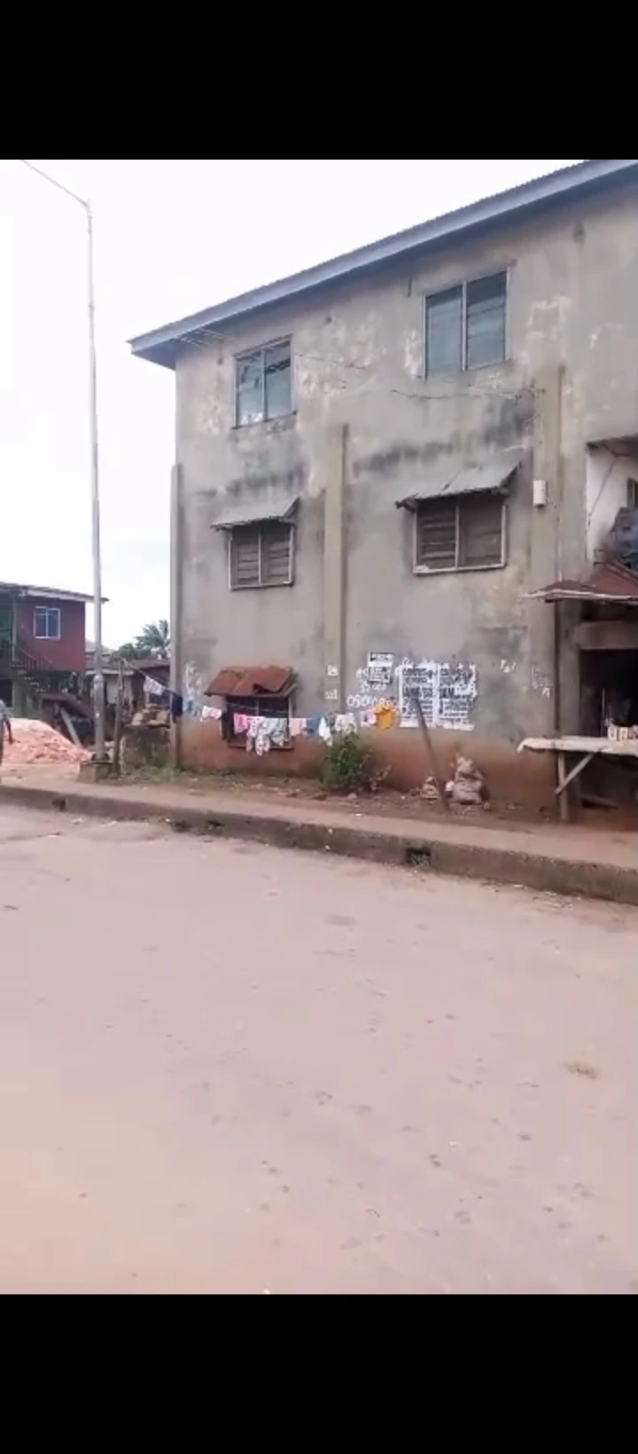 Office Space for Sale in Second west, Edo - Image 6