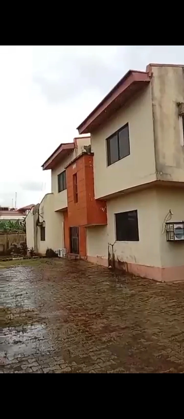 Duplex for Sale in Off 2nd ugbor, Edo - Image 3