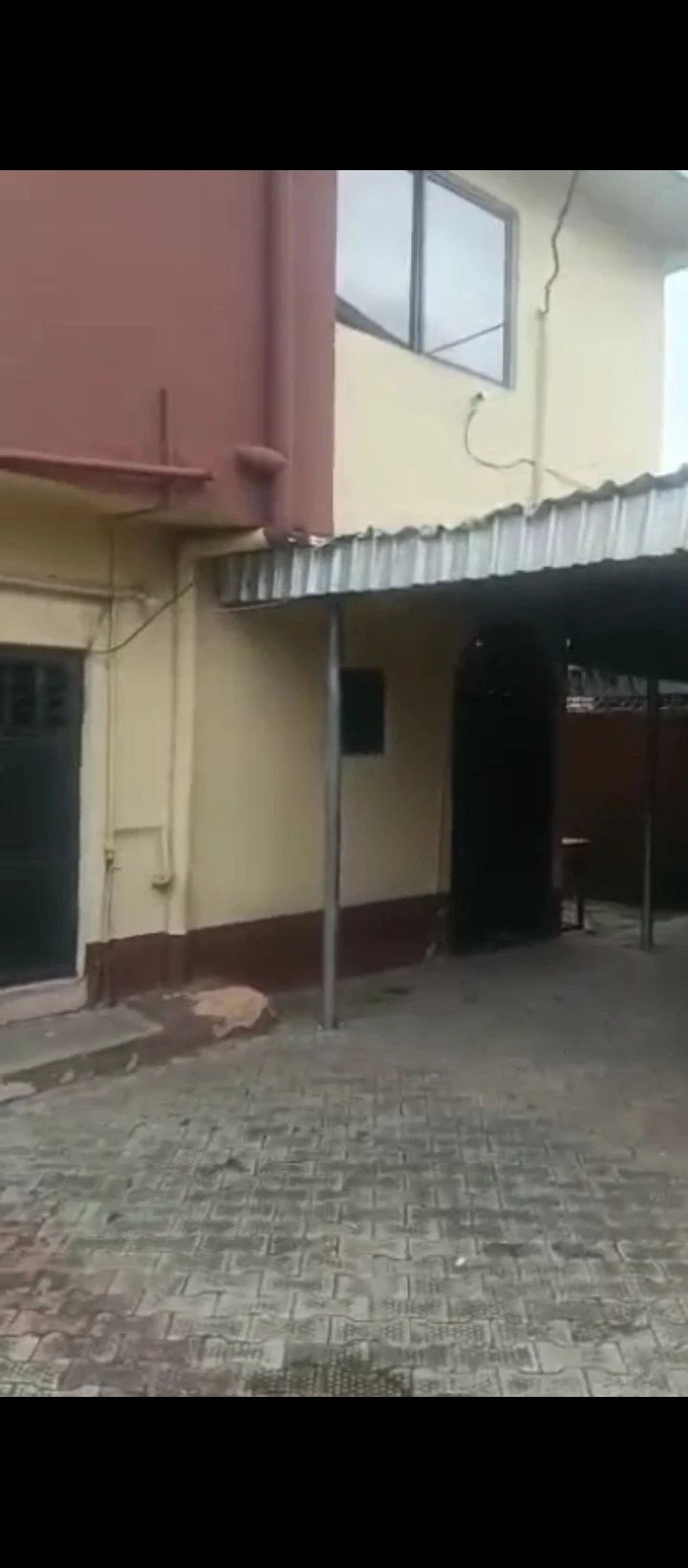 Duplex for Sale in Gra, Edo - Image 3