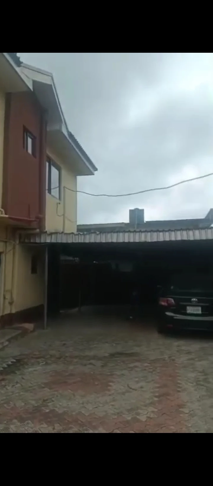 Duplex for Sale in Gra, Edo - Image 5