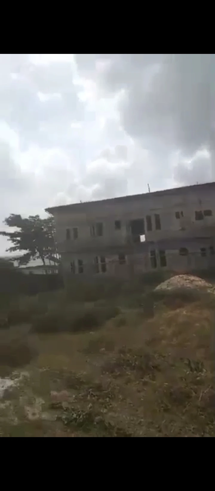 Uncompleted Building for Sale in Iriri airport road, Edo - Image 6
