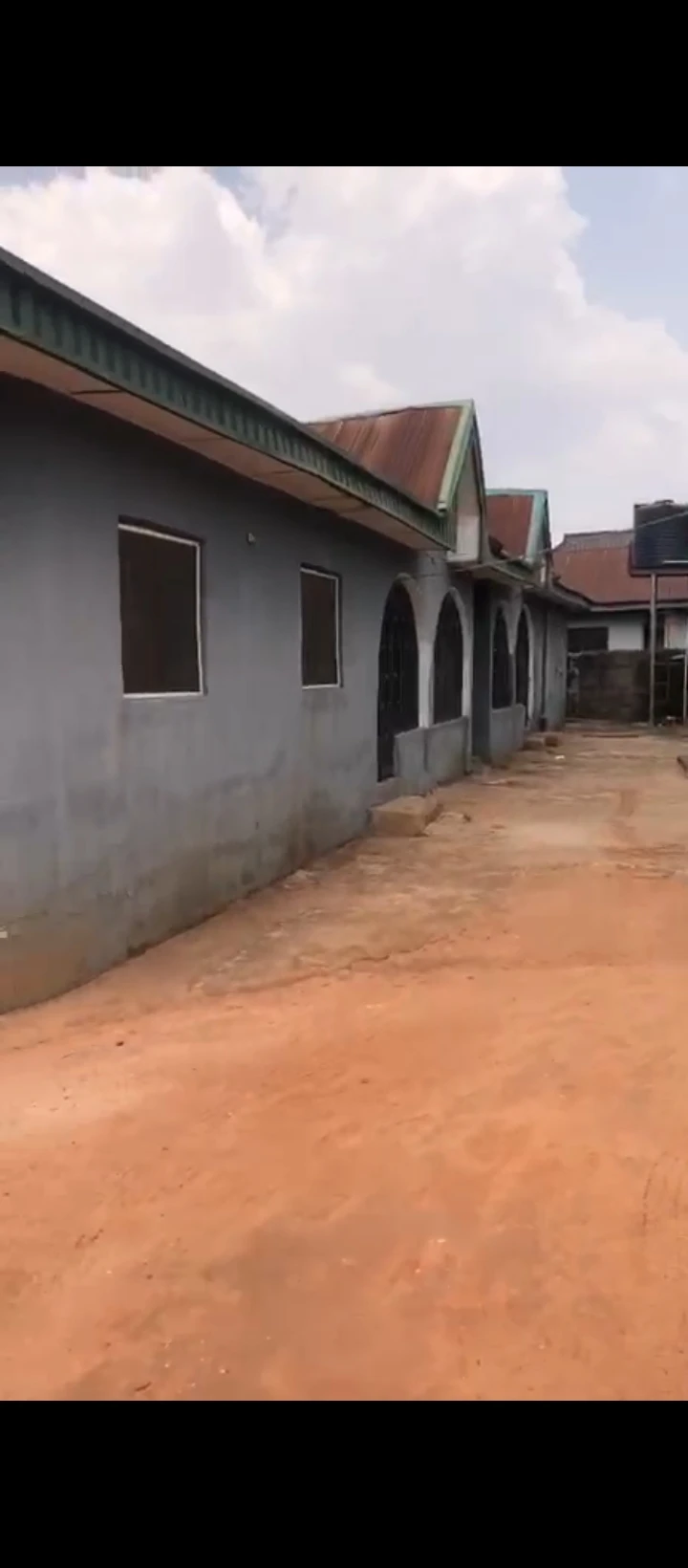 3 Bedroom Flat for Sale in Eriaria sapele road, Edo - Image 3