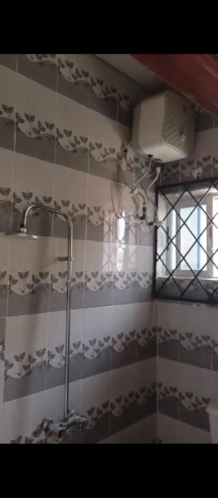2 Bedroom Flat for Rent in Sapele road, Edo - Image 2