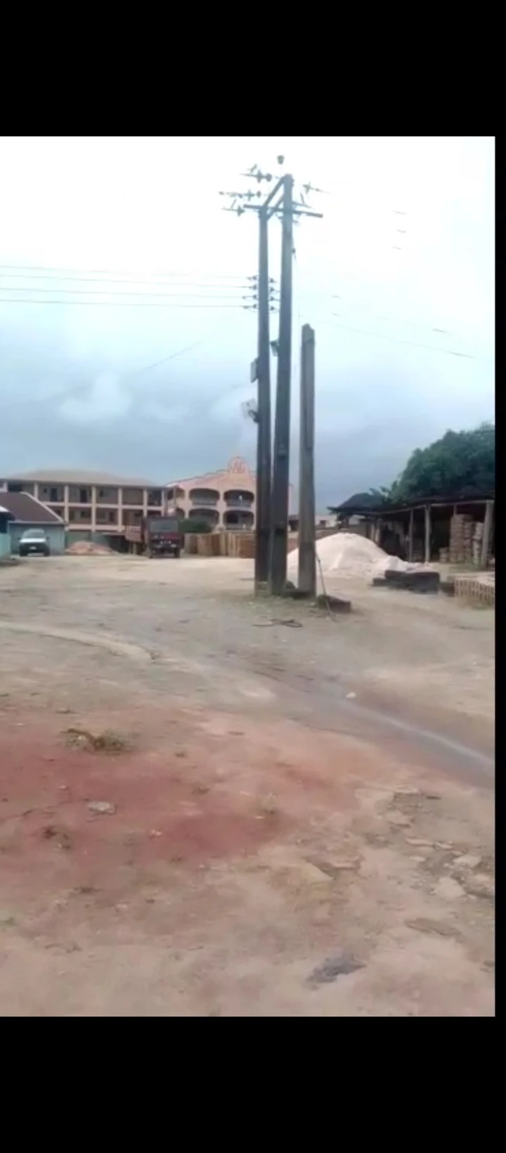 Land for Sale in Ekehuan road, Edo - Image 4