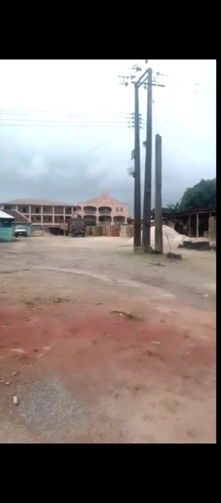 Land for Sale in Ekehuan road, Edo - Image 2