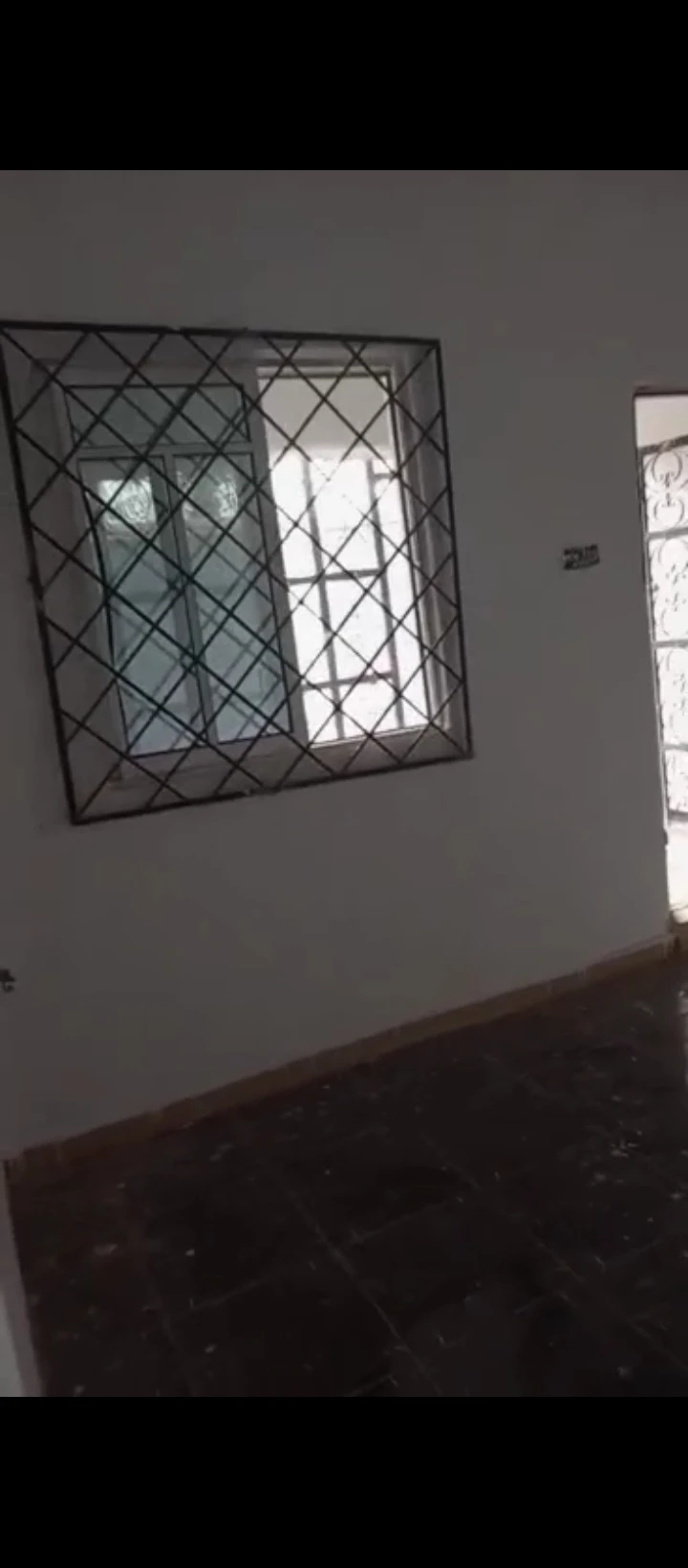 1 Bedroom Flat for Rent in Peanut sapele road, Edo - Image 1
