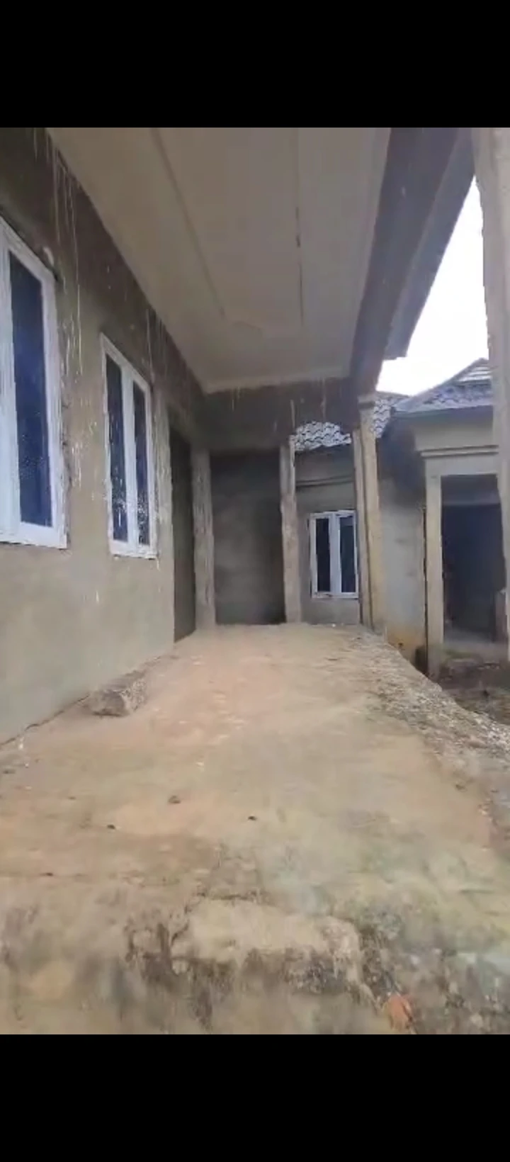 3 Bedroom Flat for Sale in Obazagbon airport road, Edo - Image 5