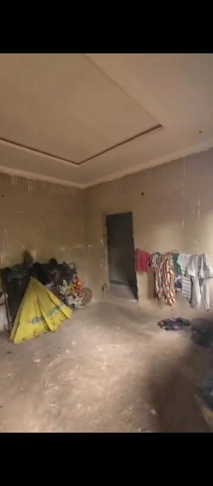 3 Bedroom Flat for Sale in Obazagbon airport road, Edo - Image 1