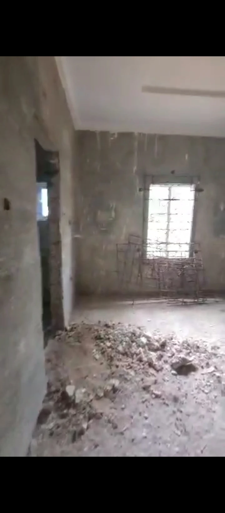 3 Bedroom Flat for Sale in Obazagbon airport road, Edo - Image 2