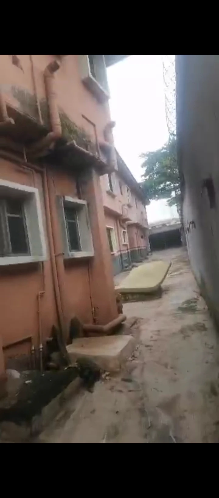 Lodge for Sale in Mm way, Edo - Image 4
