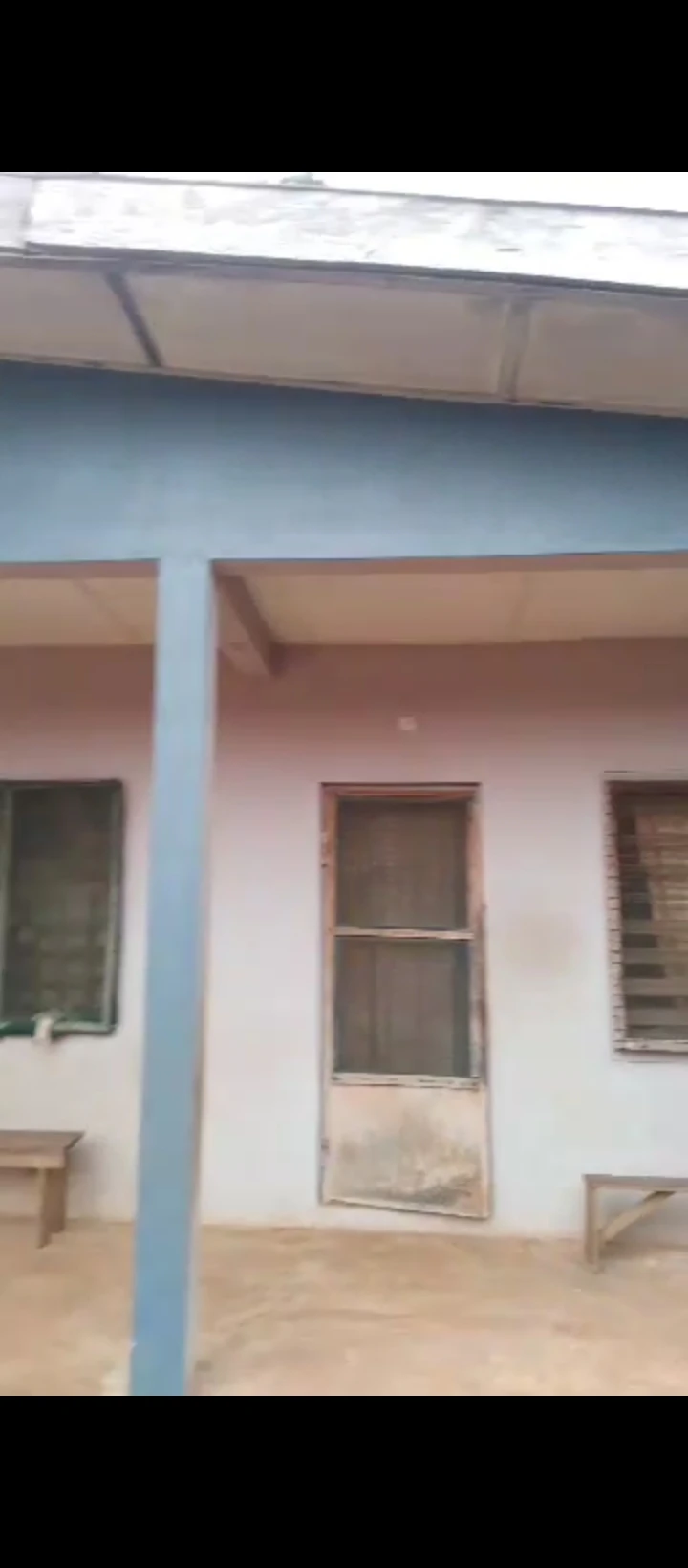 Bungalow for Sale in Upper lawani, Edo - Image 2