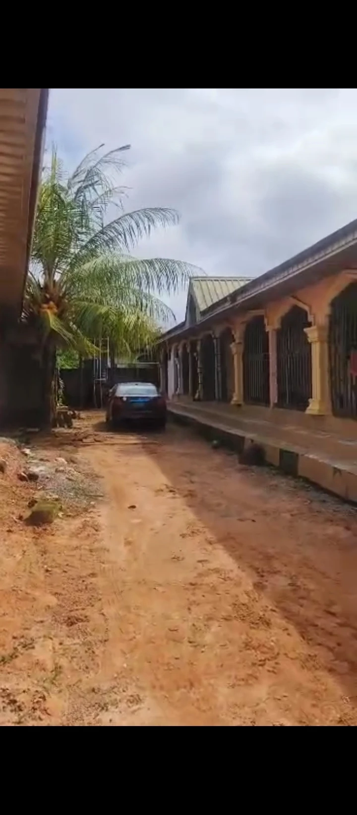 1 Bedroom Flat for Sale in Isihor, Edo - Image 6