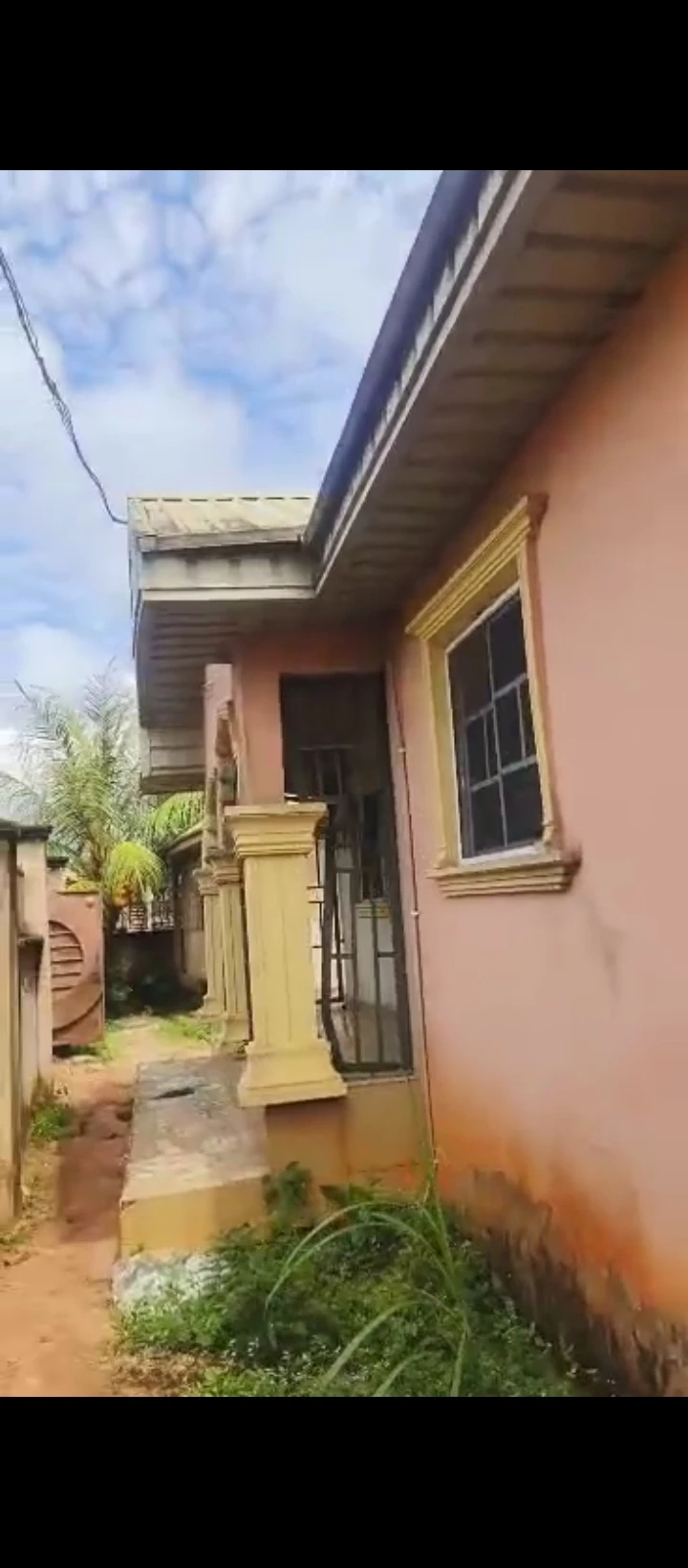 1 Bedroom Flat for Sale in Isihor, Edo - Image 2