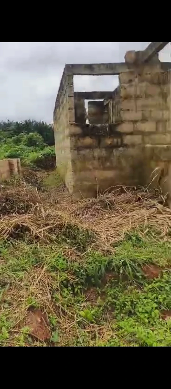 4 Bedroom Flat for Sale in Opp Chinese company sapele road, Edo - Image 2