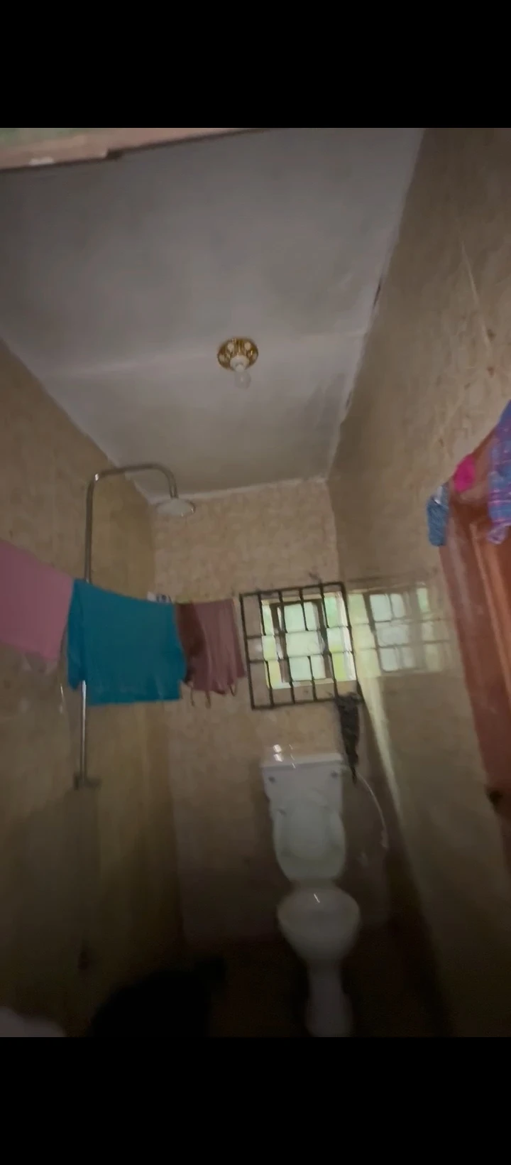 1 Bedroom Flat for Rent in Isihor, Edo - Image 3