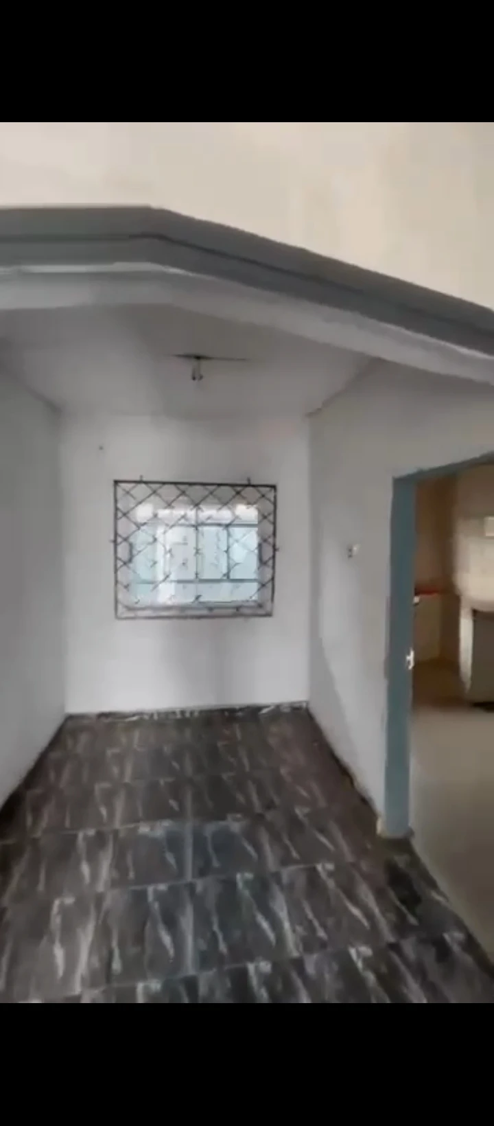 2 Bedroom Flat for Rent in Isihor ugbowo, Edo - Image 6