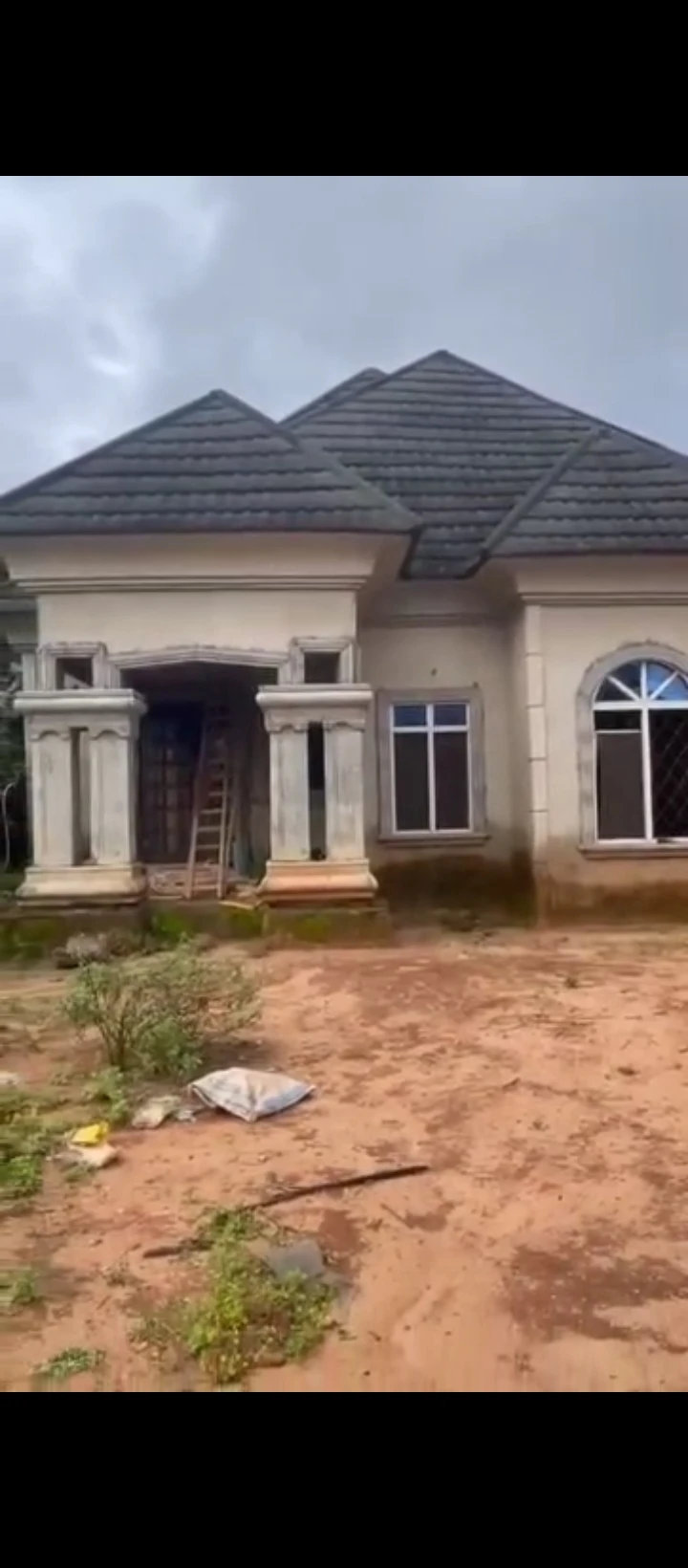 Bungalow for Sale in Ugbor, Edo - Image 1