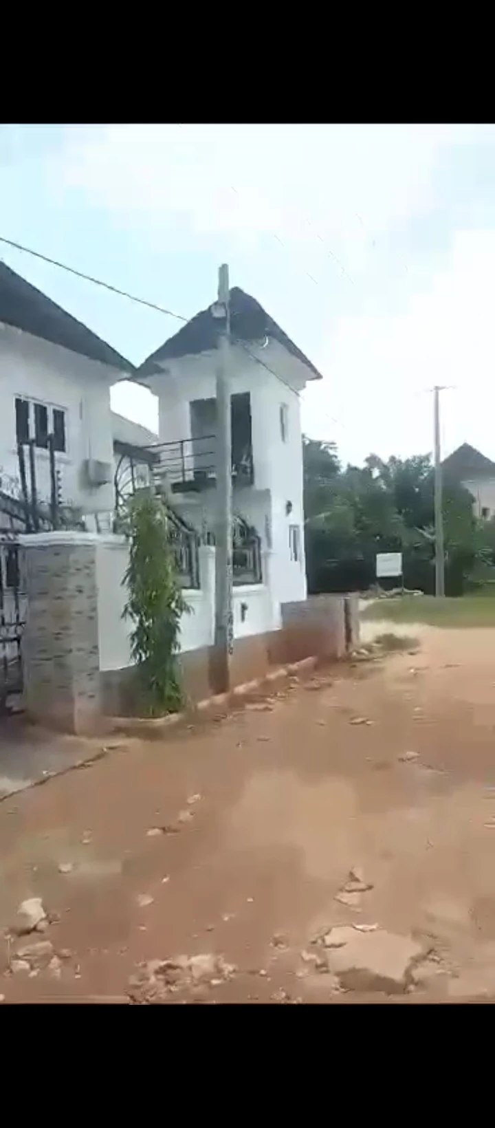 2 Bedroom Flat for Sale in 1st ugbor, Edo - Image 4
