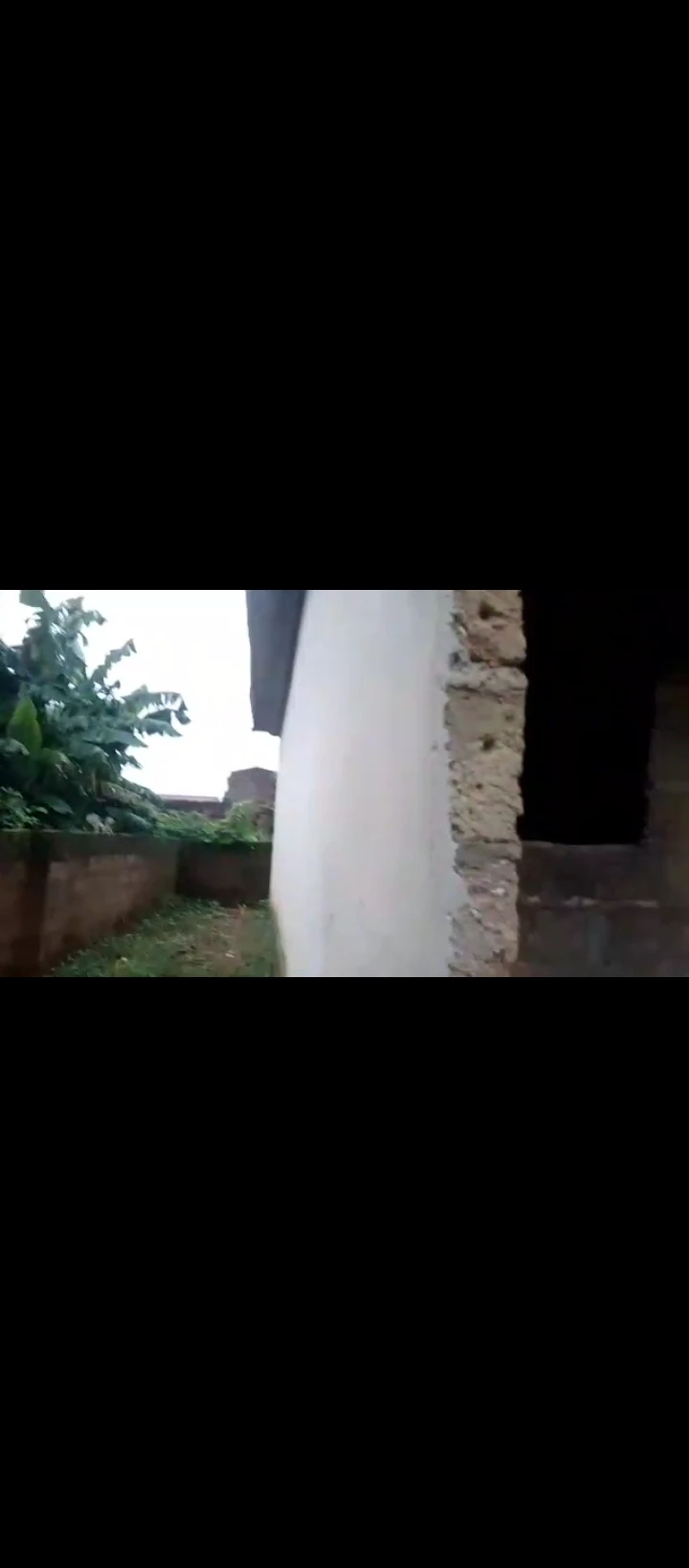 3 Bedroom Flat for Sale in Benin auchi road Eyaen, Edo - Image 1