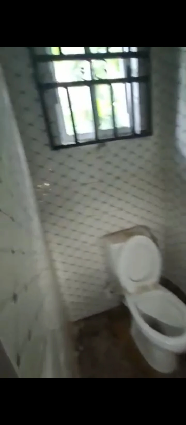 2 Bedroom Flat for Rent in Isihor ugbowo, Edo - Image 1