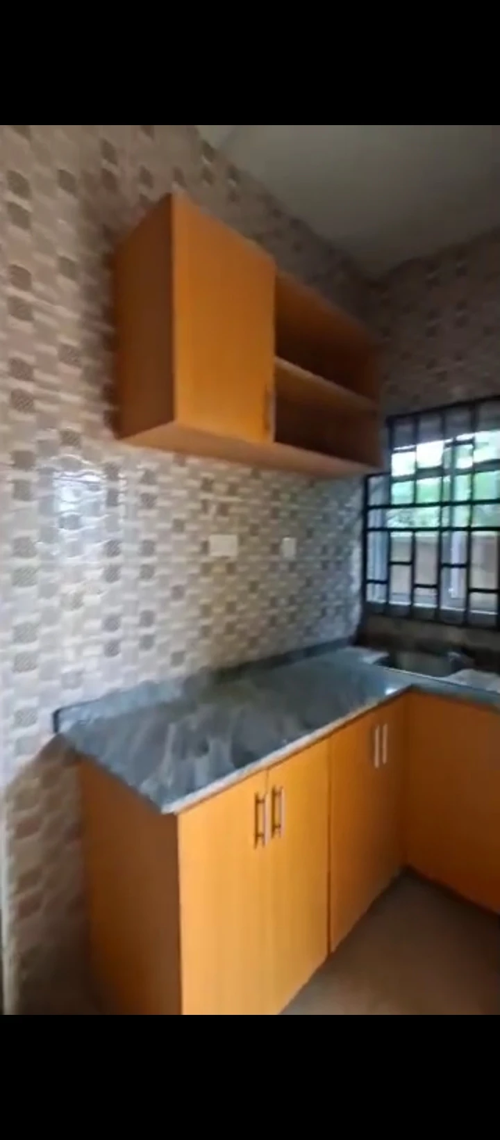 2 Bedroom Flat for Rent in Isihor ugbowo, Edo - Image 6