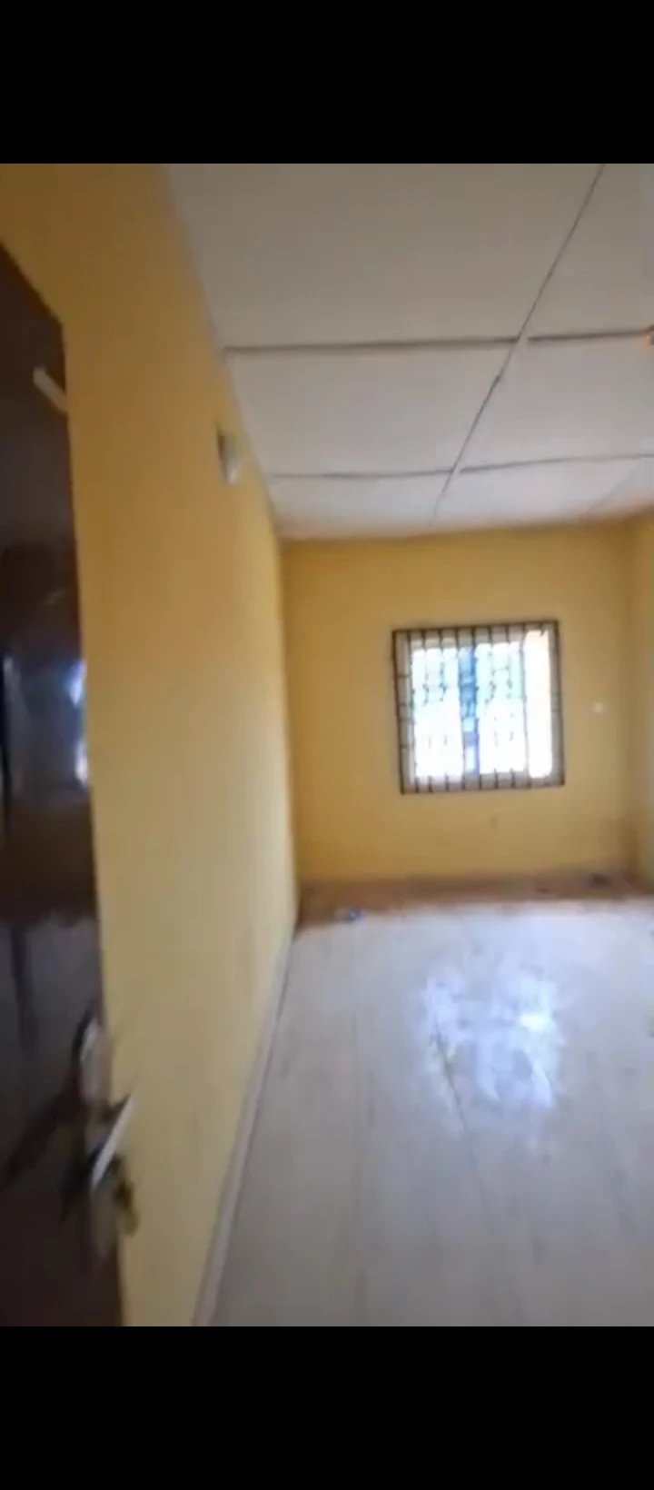 2 Bedroom Flat for Rent in Isihor ugbowo, Edo - Image 4