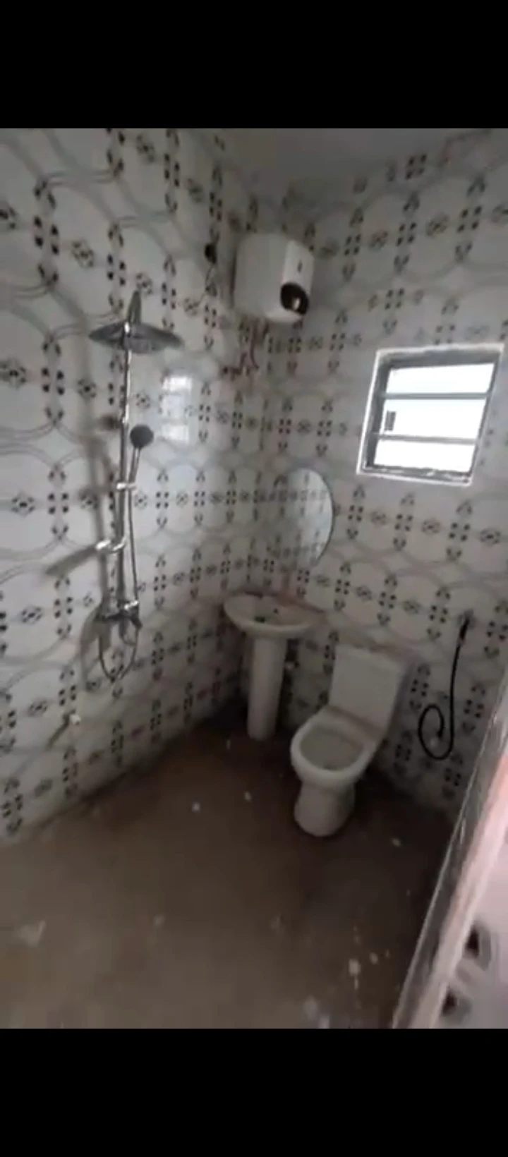 2 Bedroom Flat for Rent in Oluku, Edo - Image 3