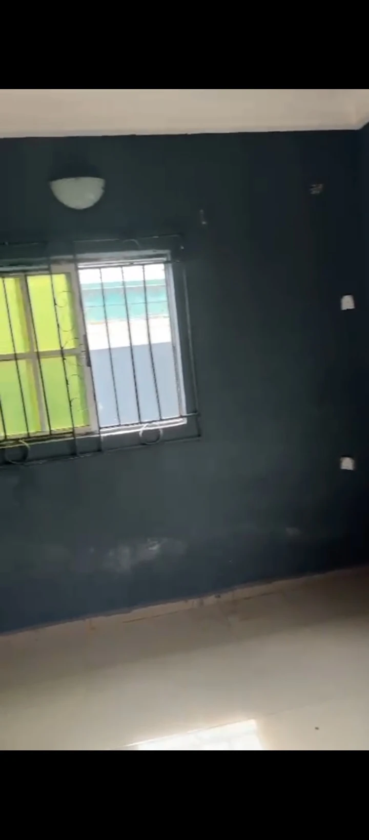 3 Bedroom Flat for Sale in Ugbor gra, Edo - Image 1
