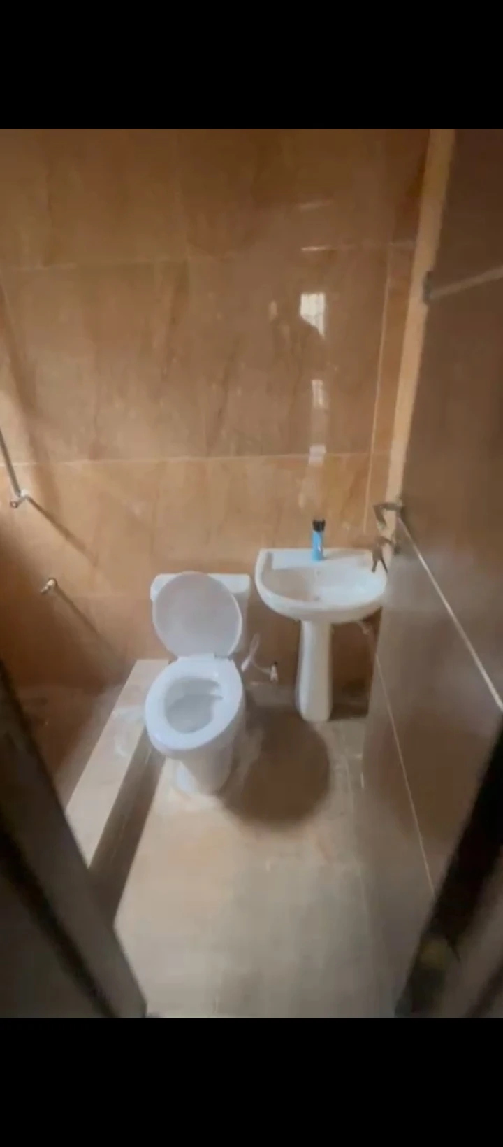 2 Bedroom Flat for Rent in Ugbor village road, Edo - Image 1